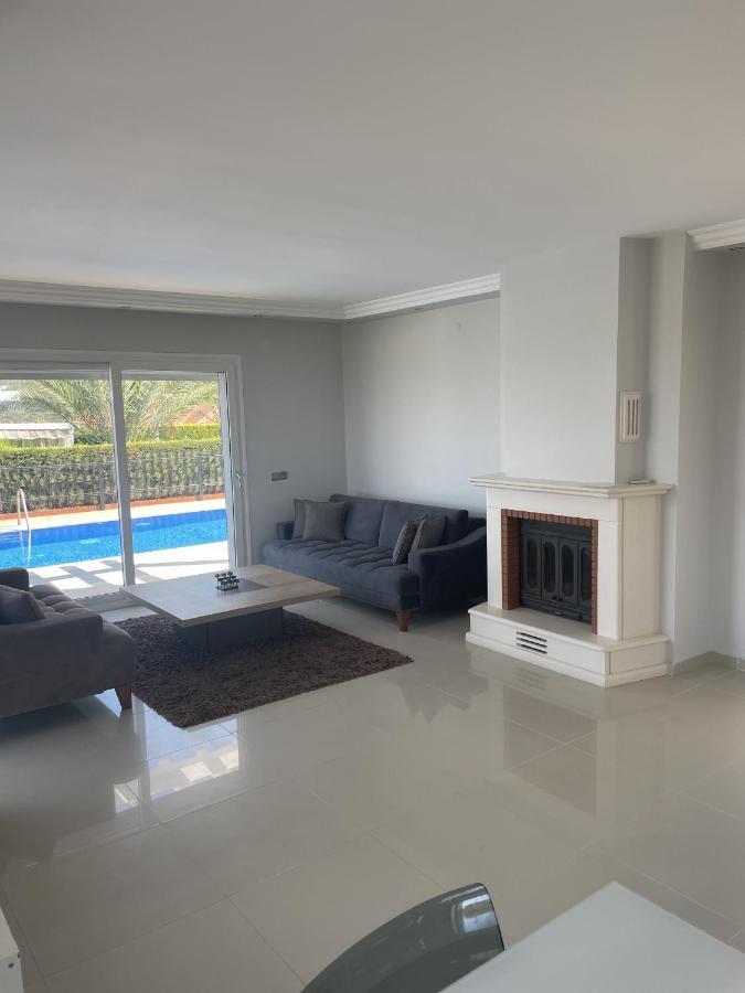 Luxury Villa With Amazing View, Çeşme Kültér fotó