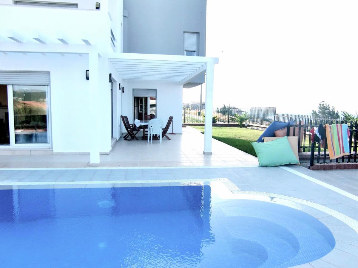Luxury Villa With Amazing View, Çeşme Kültér fotó